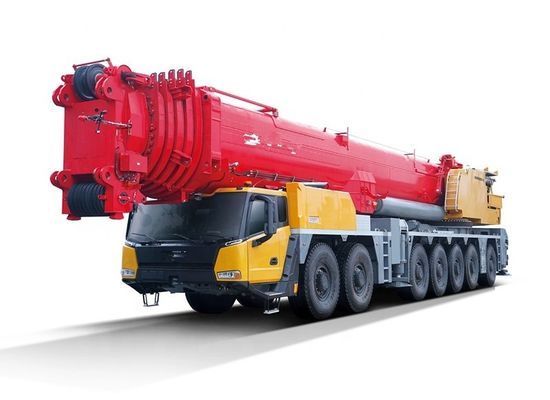 25 tonluk taşınabilir kamyon vinci inşaat ekipmanları 400-500L yakıt tankı kapasitesi ile