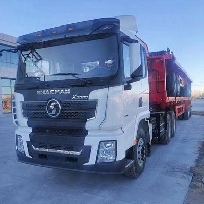Sol direksiyon Shacman X3000 traktör kamyonu, çift sıra koltuk ağır kamyon başı