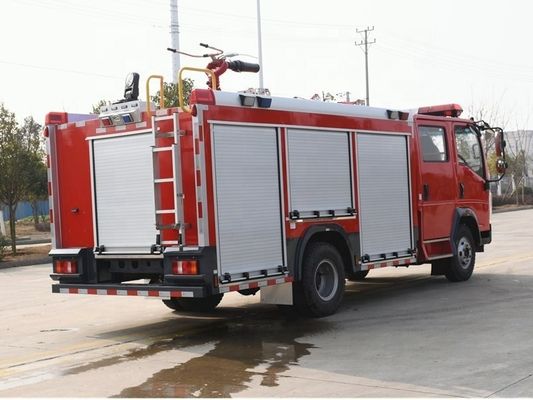 SINOTRUK HOWO 5cbm 12cbm yangın söndürme kamyonu acil yangın su kamyonu