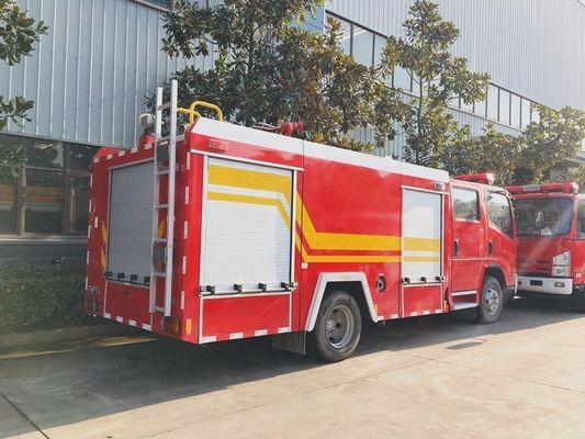 ISUZU 4X2 700P İtfaiye Kamyonu Küçük Yangın Kurtarma Kamyonu 4cbm 5cbm