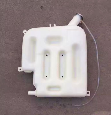 DZ9114530260 Su Genişleme Tankı Shacman Kamyon Parçaları Weichai Motor Parçaları