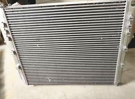 Shacman Kamyon yedek parçaları Intercooler Montajı DZ9X259531004 X6000/X3000/F2000/F3000 Ağır Güçlü Kamyon için