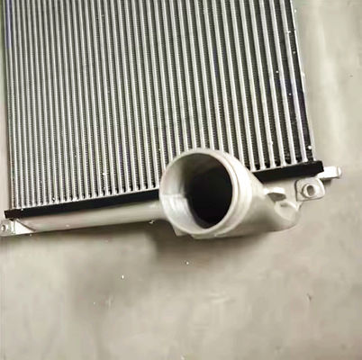 Shacman Kamyon yedek parçaları Intercooler Montajı DZ9X259531004 X6000/X3000/F2000/F3000 Ağır Güçlü Kamyon için
